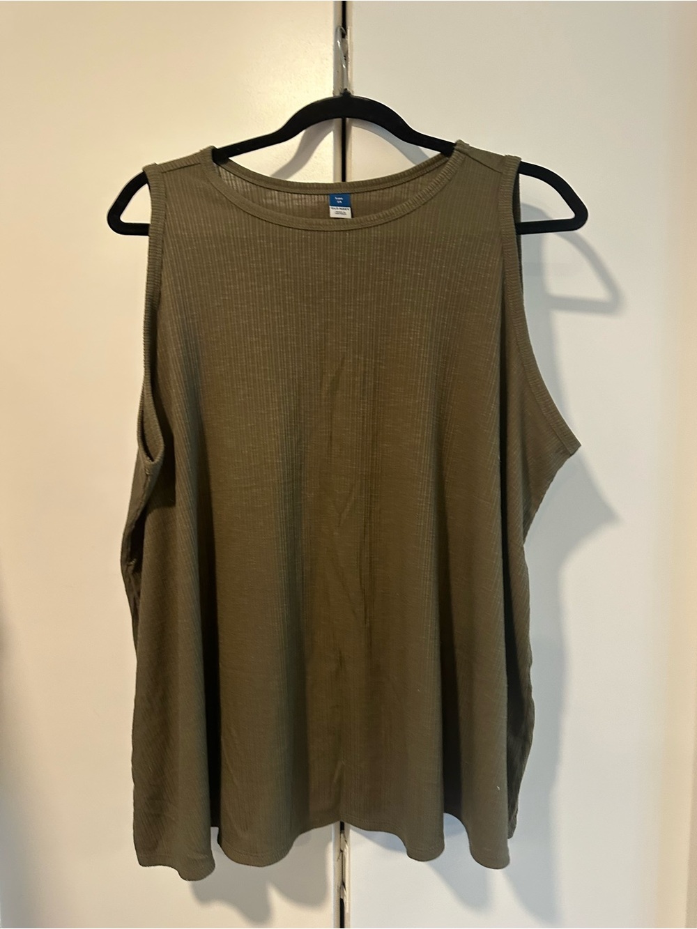 Old Navy 2x Olive Ribbed Sleeveless Tank
